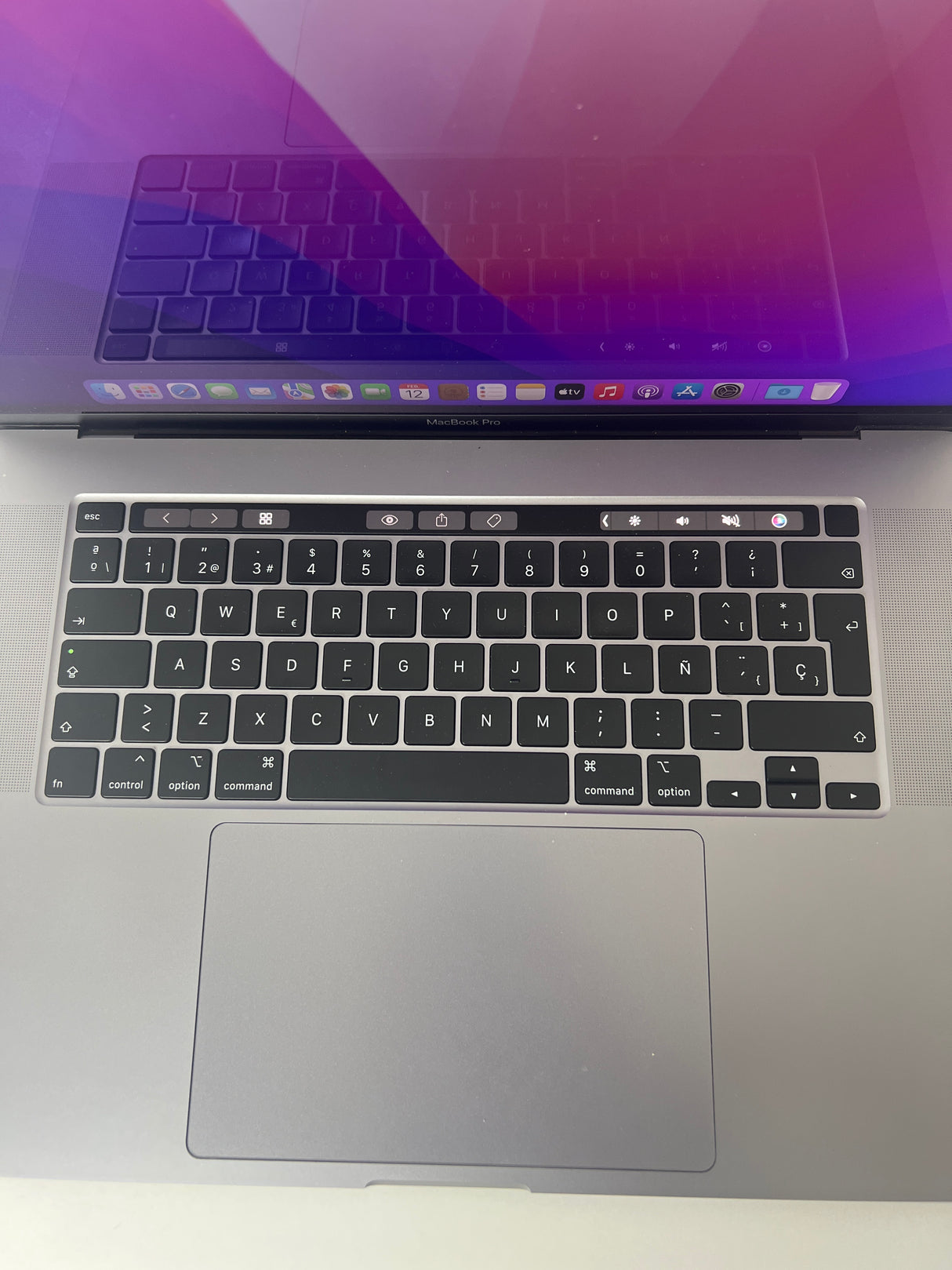 OUTLET - Macbook Pro 16 Pulgadas 16GB RAM, 512GB SSD Intel Core i7