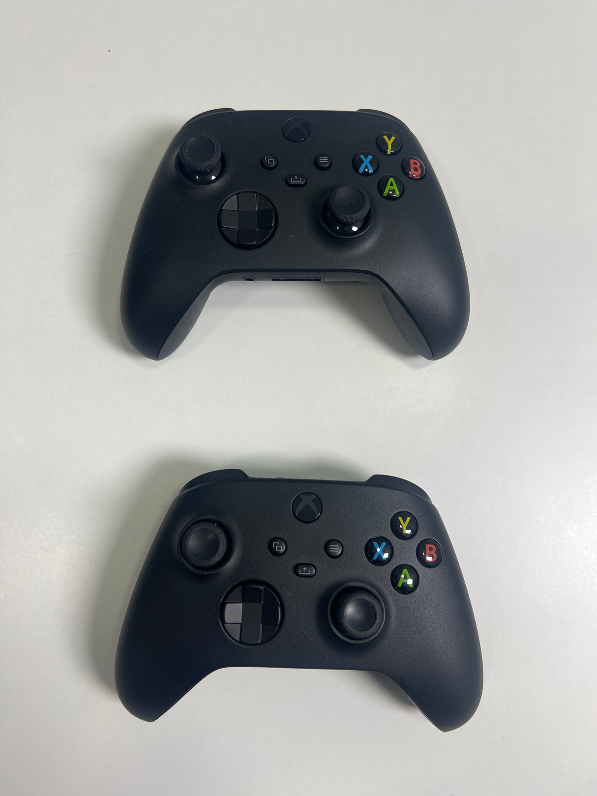 XBOX Series X 1TB con 2 Controles - Usada