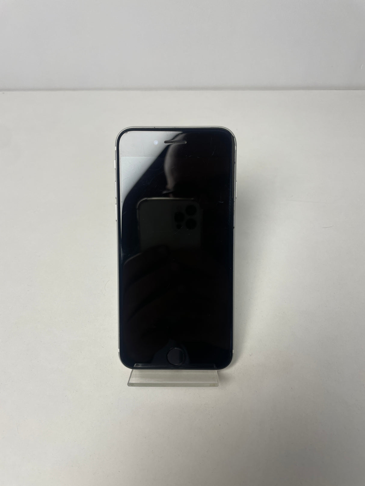 OUTLET - iPhone SE 2020 64GB White