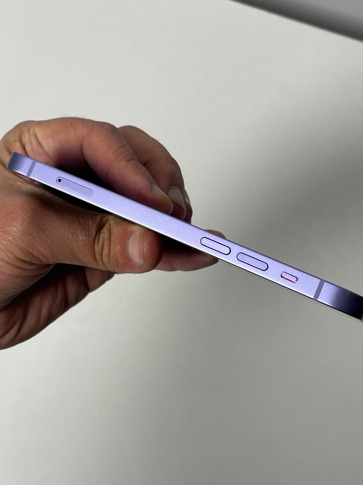 OUTLET - iPhone 12 64GB Purple