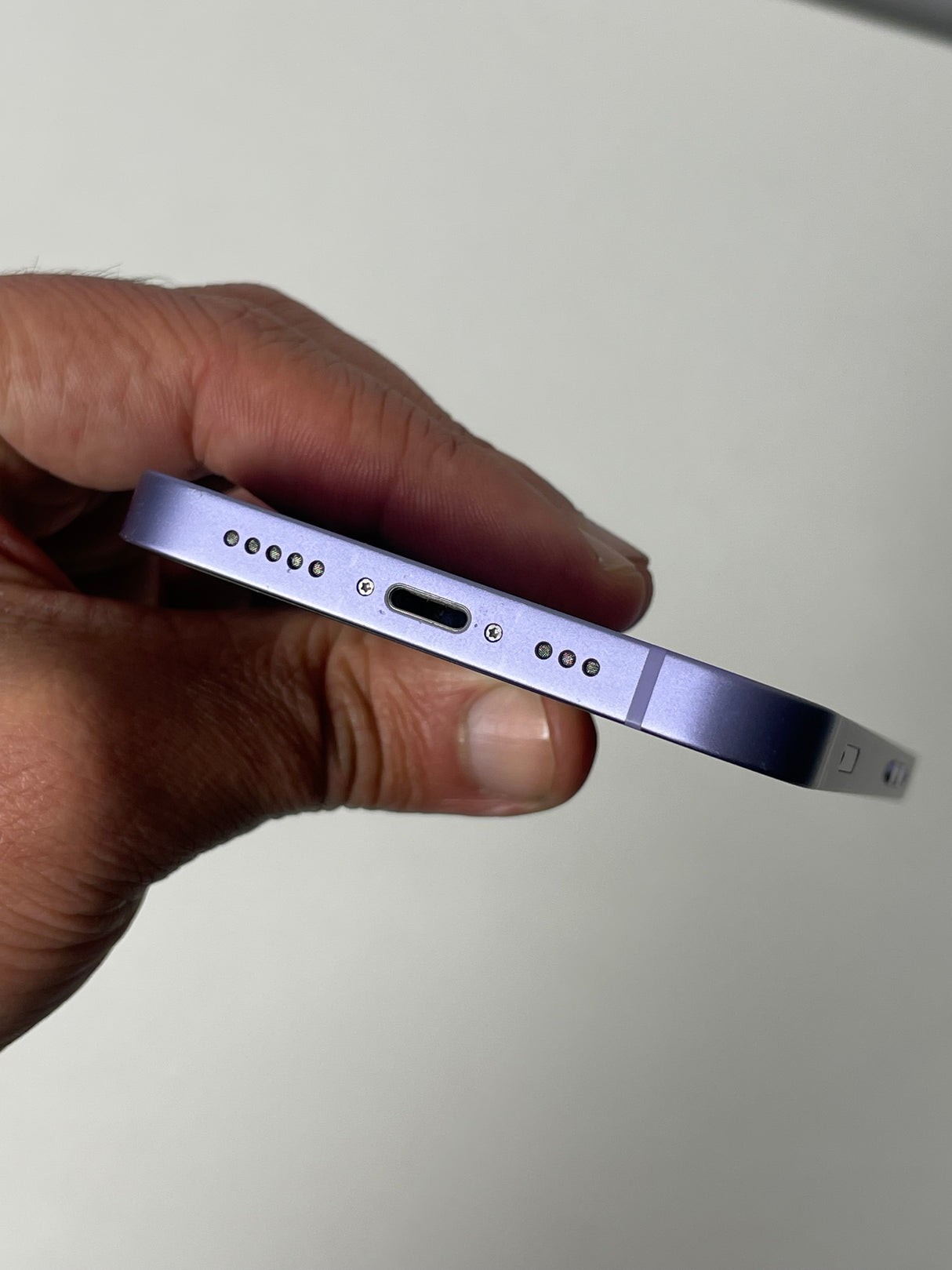 OUTLET - iPhone 12 64GB Purple