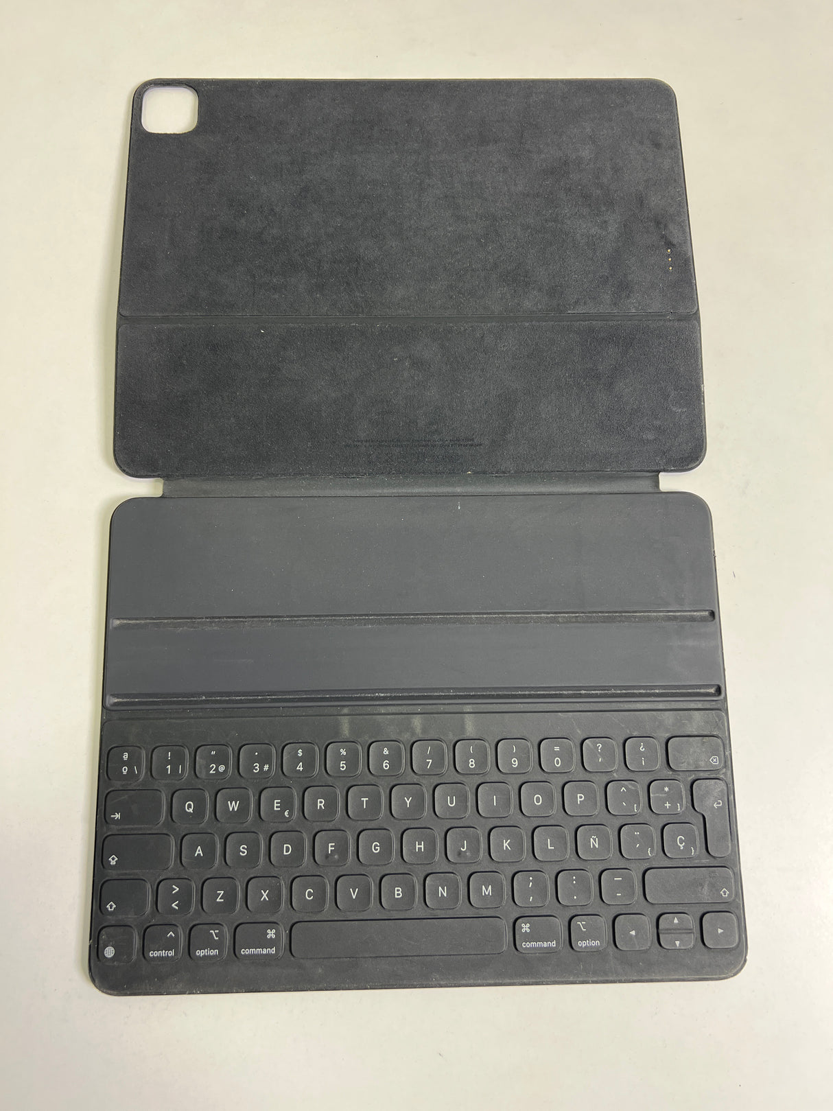 OUTLET - iPad Smart Keyboard Folio Black (Teclado Español)