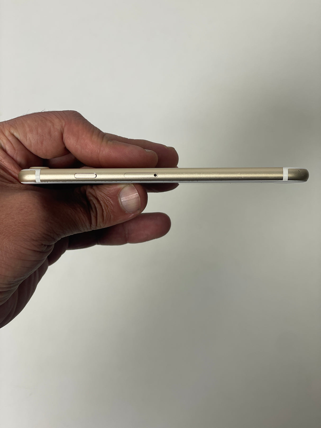 OUTLET - iPhone 7 128GB Gold