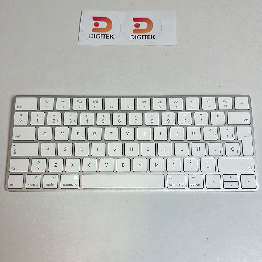 OUTLET - Magic Keyboard Silver (Teclado Español)