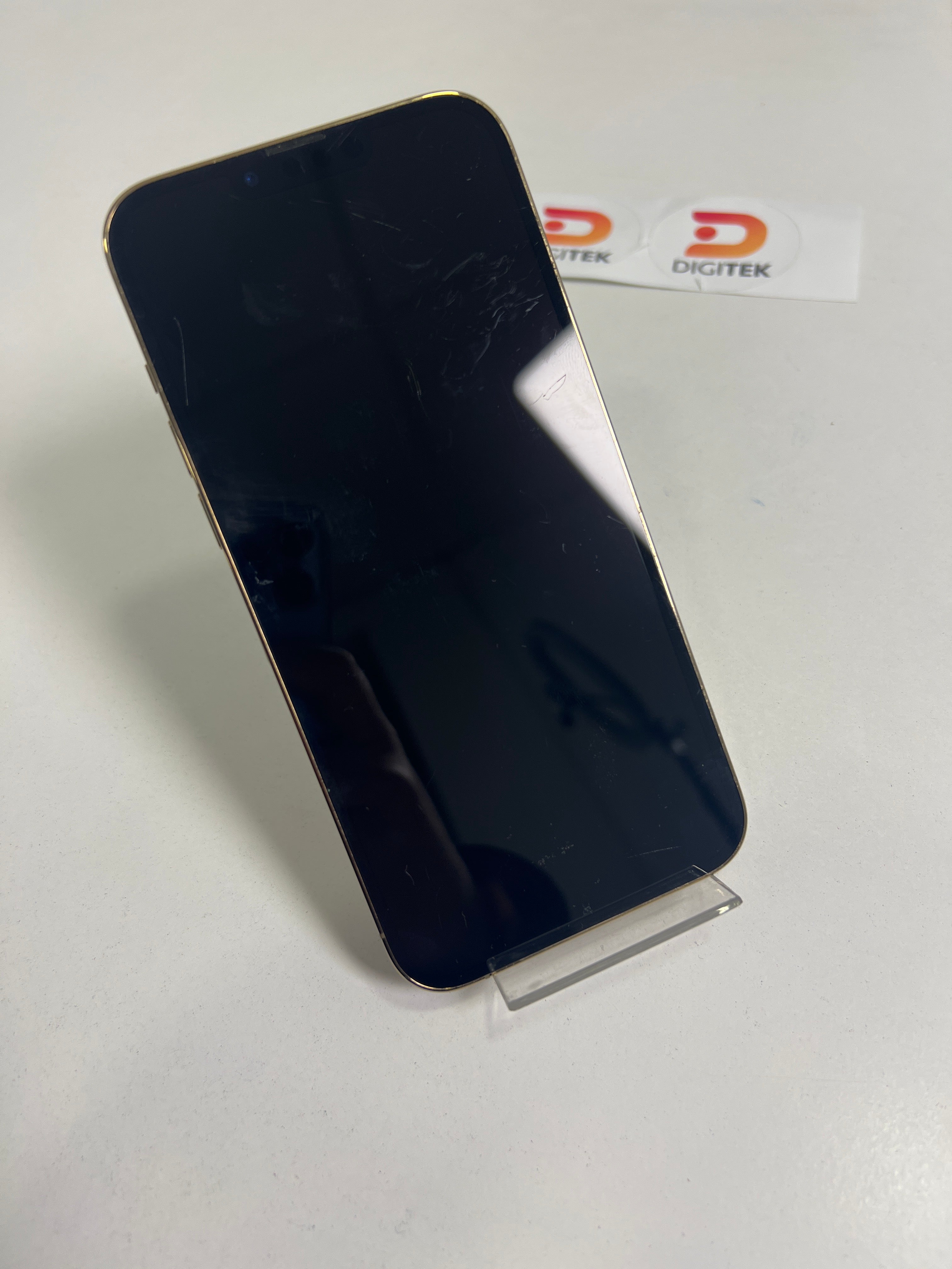 OUTLET - iPhone 13 Pro Max 256GB Gold – Digitek Chile