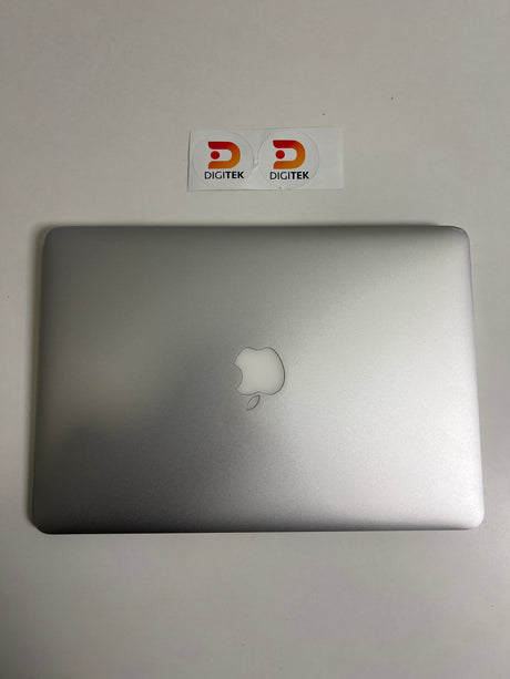 OUTLET - MacBook Air 13 Pulgadas 8GB RAM, 128GB SSD Intel Core i5